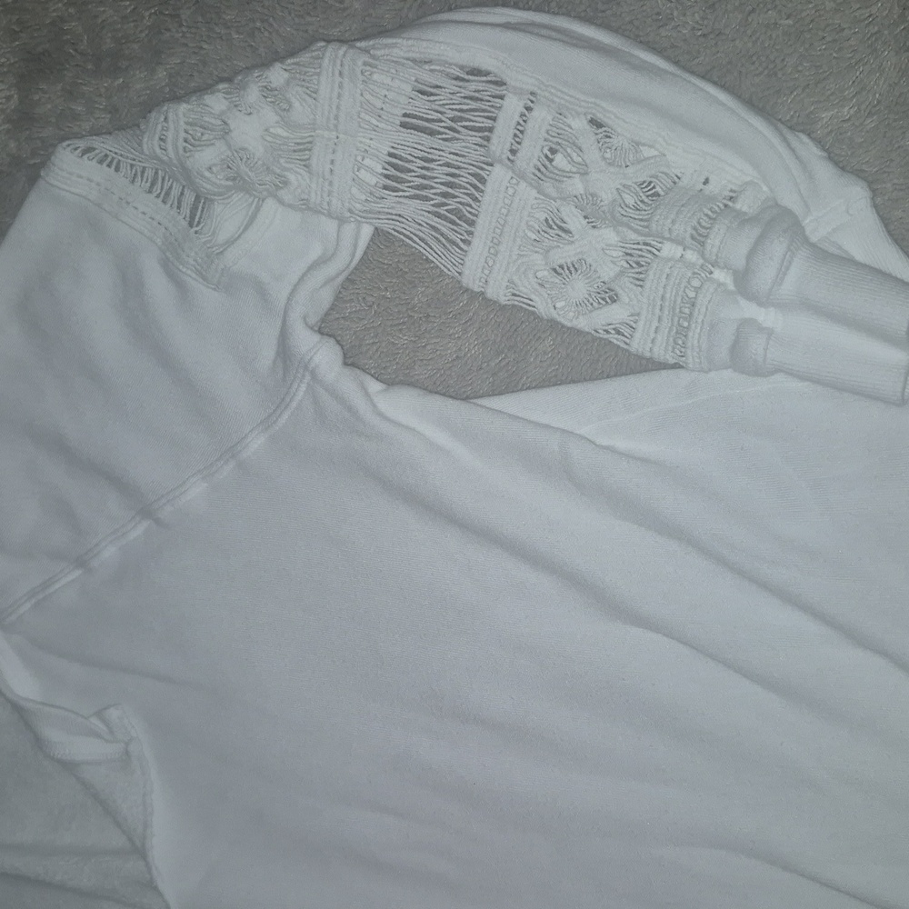 Pam & Gela White Lace Sleeve Sweatshirt - Picture 10 of 11